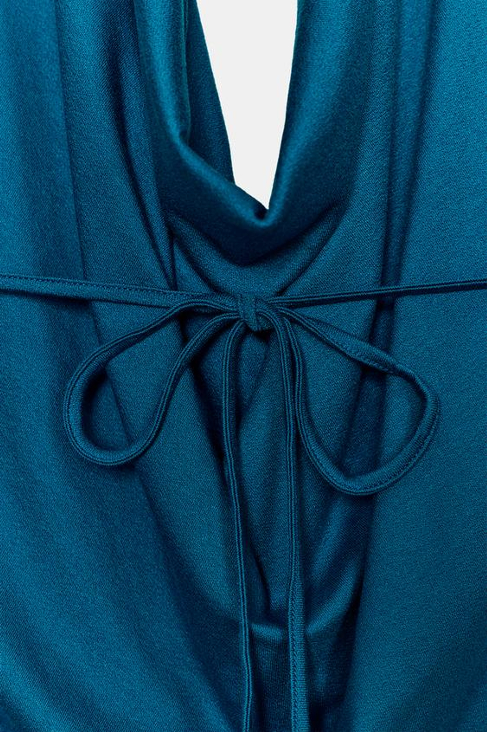 ZARA ДРАПИРОВАННЫЙ ТОП С ГОРЛОВИНОЙ ХАЛТЕР, СИНЕВАТЫЙ