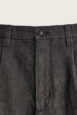 ZARA БРЮКИ ЧИНОС ИЗ ДЕНИМА СО СКЛАДКАМИ, ЧЕРНЫЙ