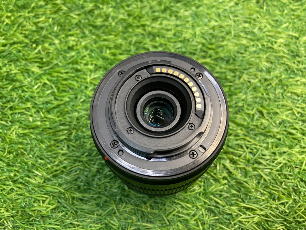 Panasonic Lumix G5 kit 14-42mm 750 кадров
