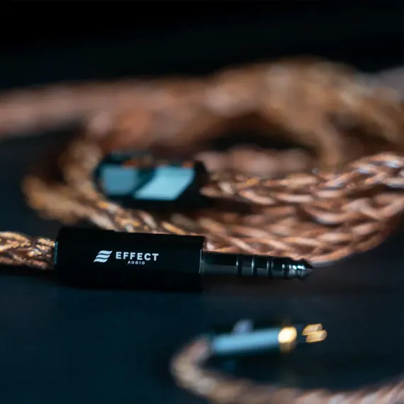 FATfreq x Effect Quantum Silver Black