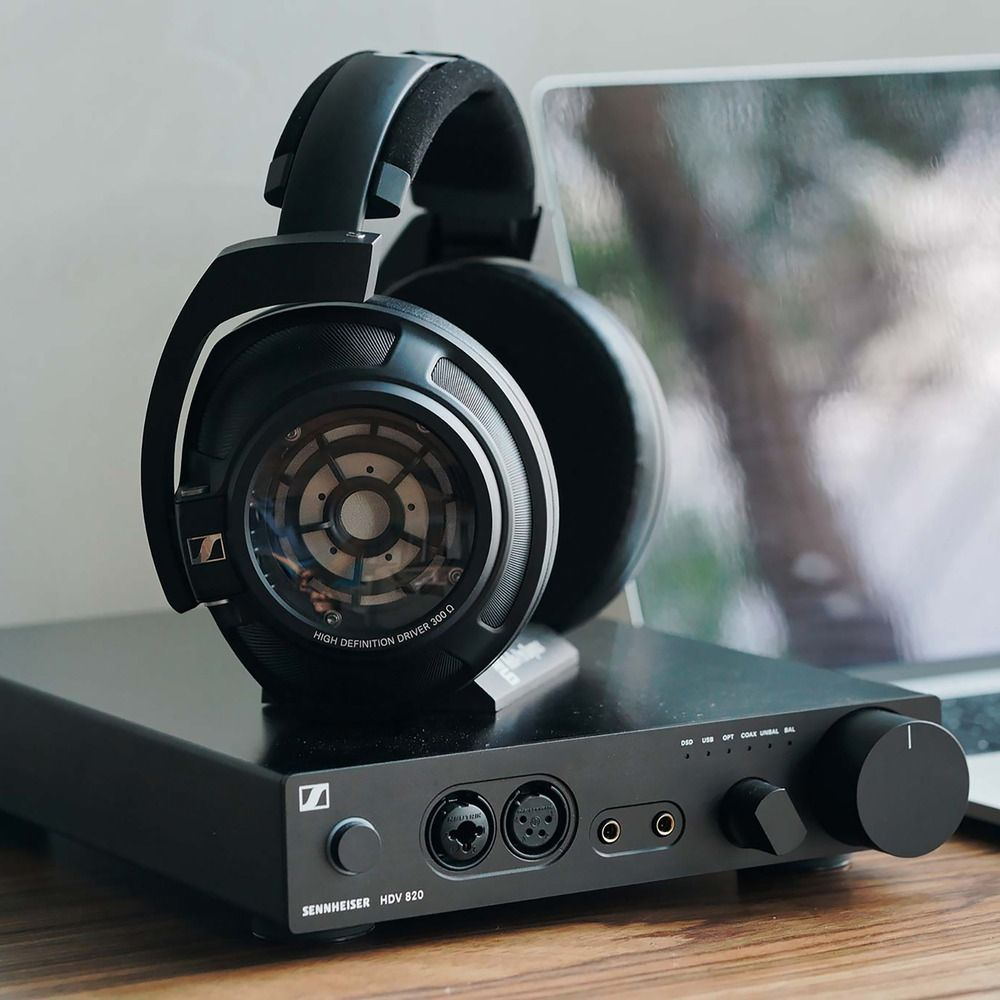 Наушники Sennheiser HD 820, black