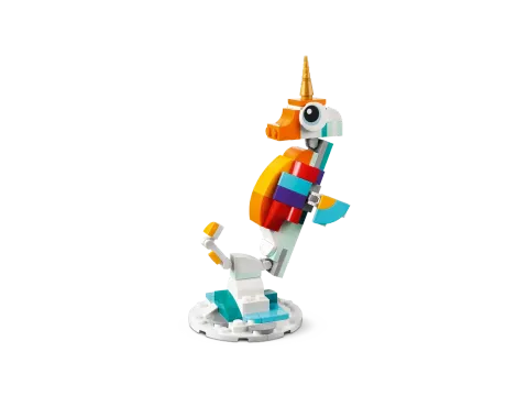 Конструктор LEGO Creator 3in1 31140 Волшебный единорог