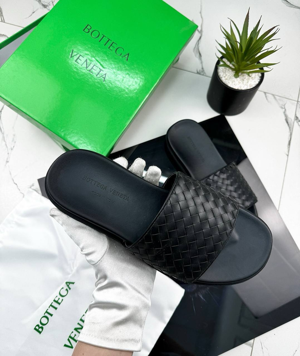 Шлепанцы Bottega Veneta
