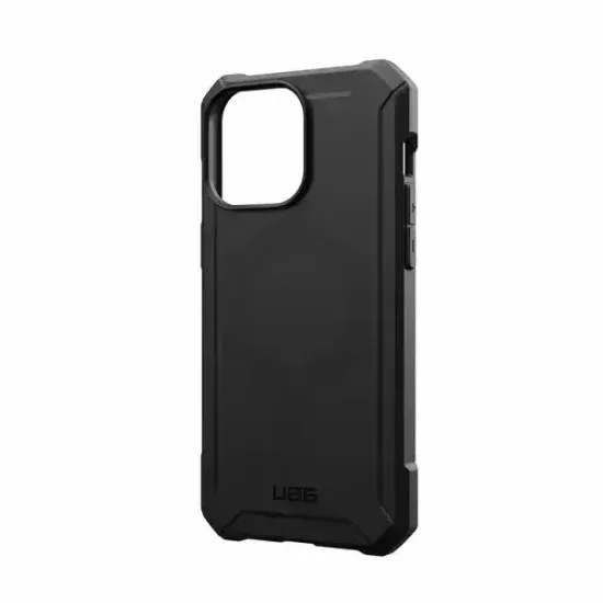 Чехол с поддержкой MAGSAFE UAG Essential Armor для iPhone 15 Plus 6.7", цвет черный (Black)