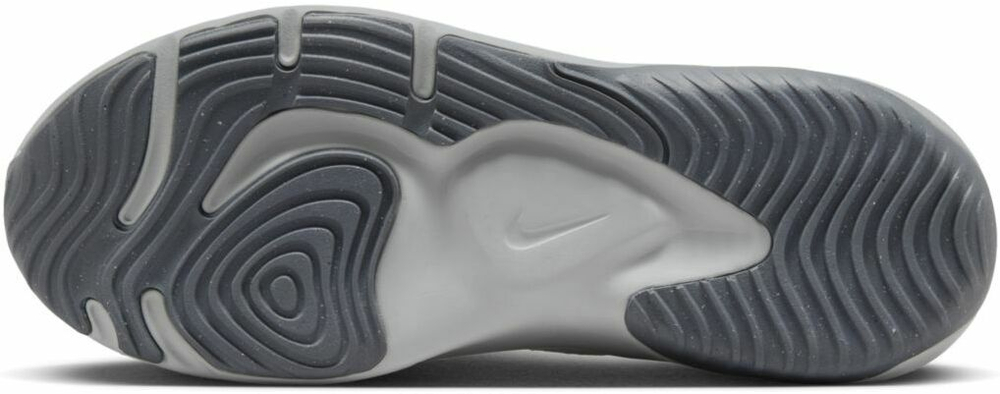 Кроссовки Nike M Legend Essential 3