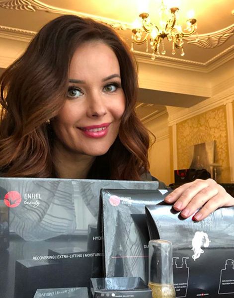 Оксана Федорова, телеведущая Оксана Федорова, телеведущая