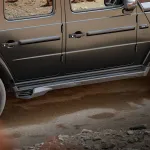 Электроприводные пороги с выхлопной системой для Mercedes-Benz G-Class W463 2018+ Мерседес Гелик гелентваген