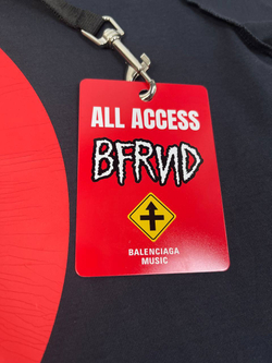 Футболка Balenciaga