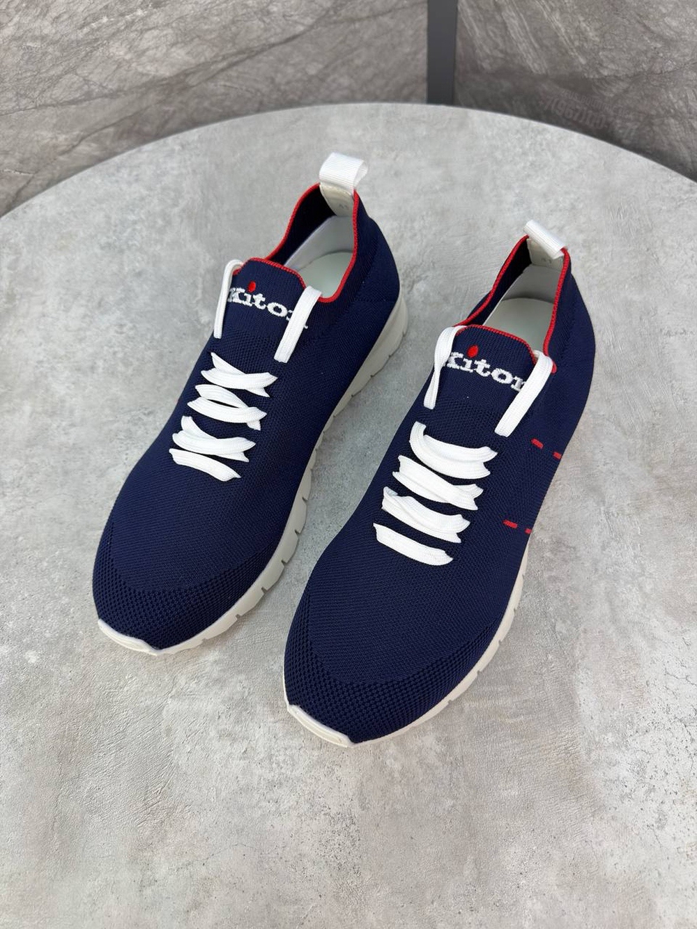 Кроссовки Kiton