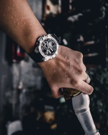 Наручные часы Casio G-Shock GST-B400-1AER