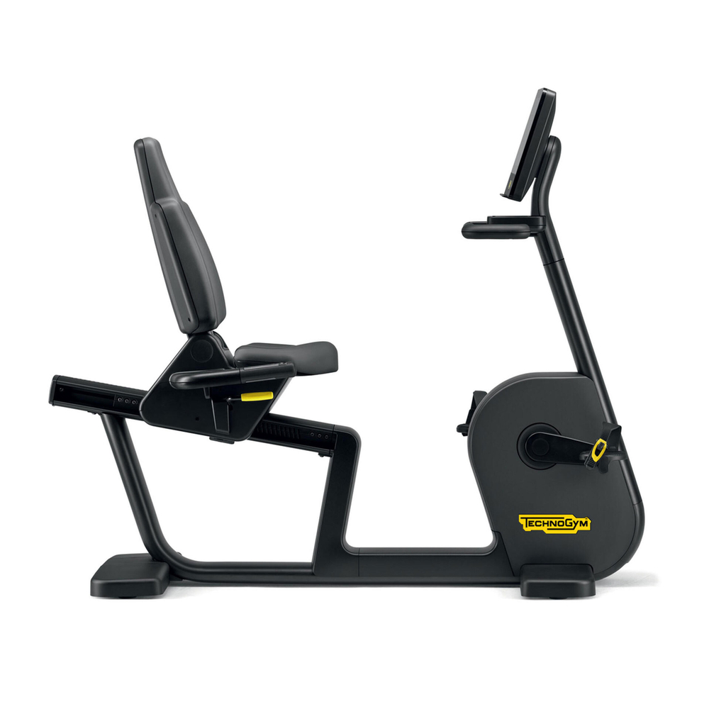 Горизонтальный велотренажер Technogym RECLINE EXCITE LIVE 500