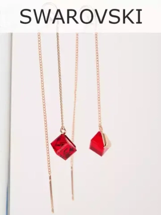 Серьги-протяжки Миражи с красными кубиками Swarovski