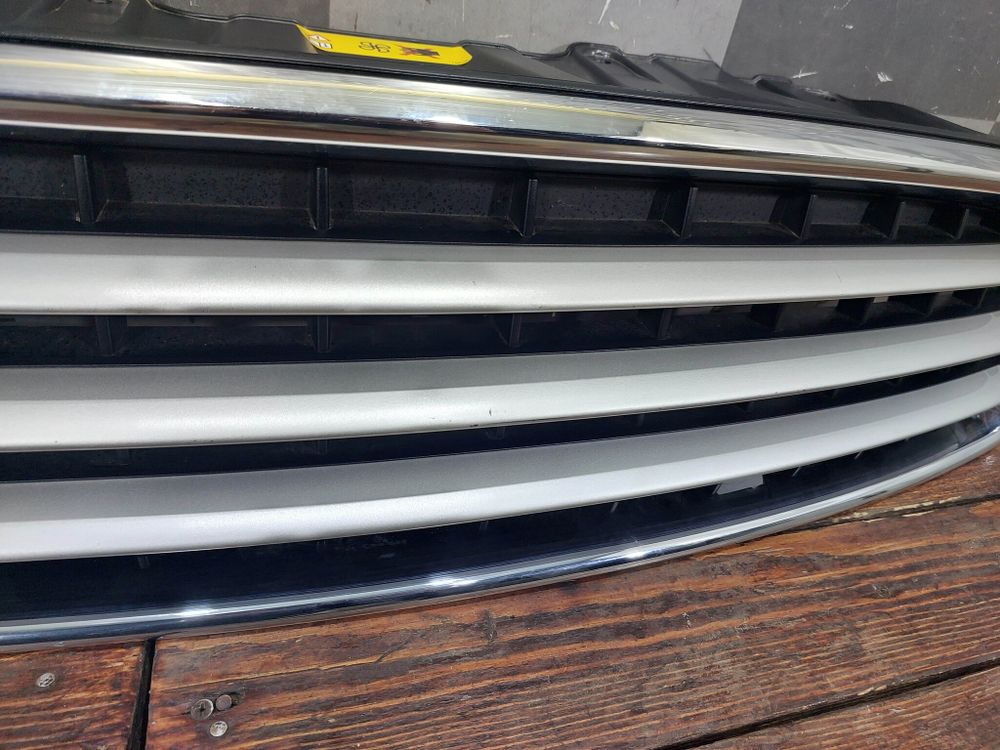 Решетка радиатора MINI Countryman 1 (R60) 10-16 Б/У Оригинал 51139801581