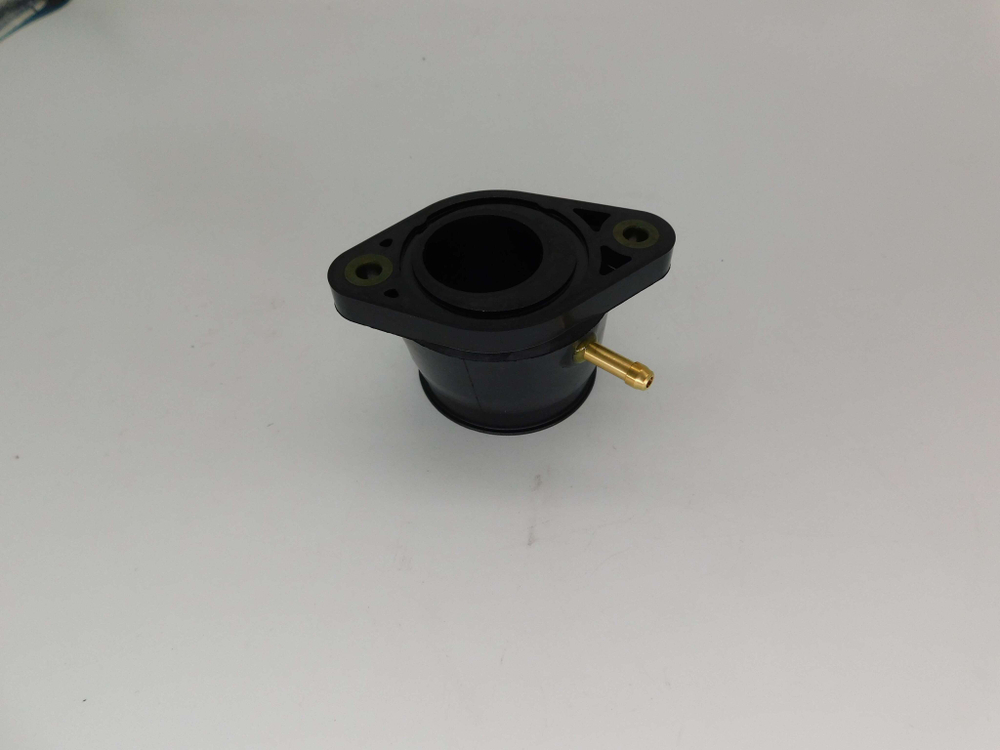 патрубок впускной Yamaha XJR1300 5EA-13586-00-00