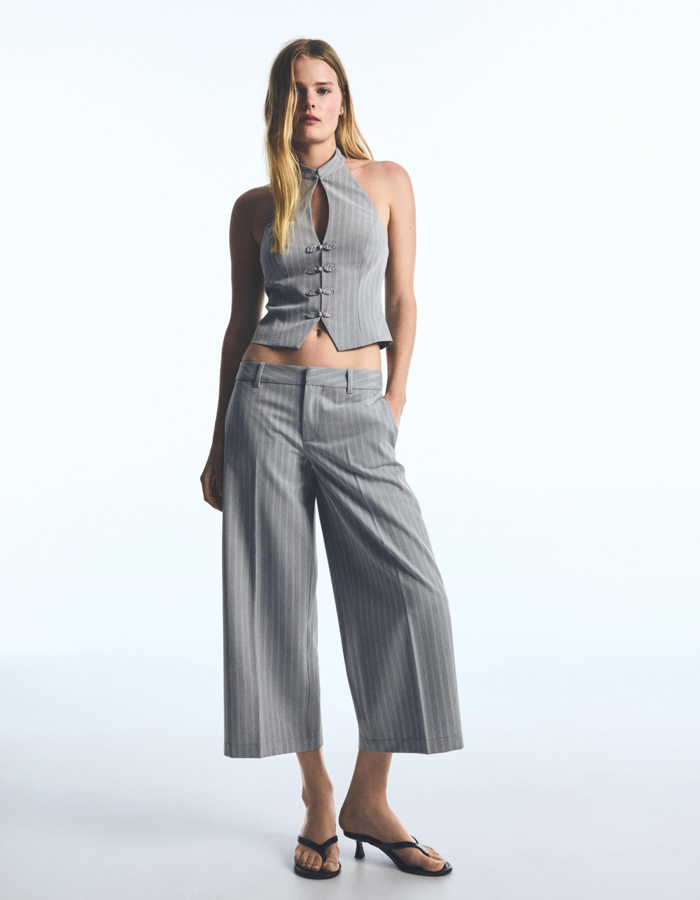 Женские прямые брюки капри - BERSHKA