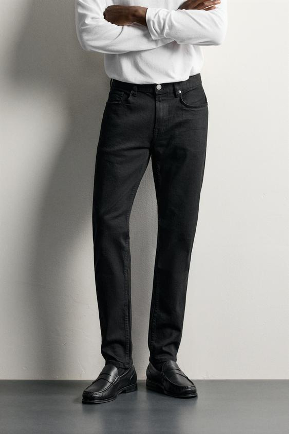 ZARA БАЗОВЫЕ ДЖИНСЫ SLIM FIT, ЧЕРНЫЙ