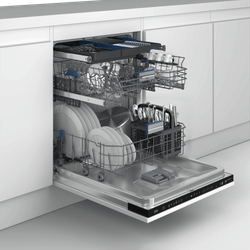Встраиваемая посудомоечная машина Beko BDIN38531AF