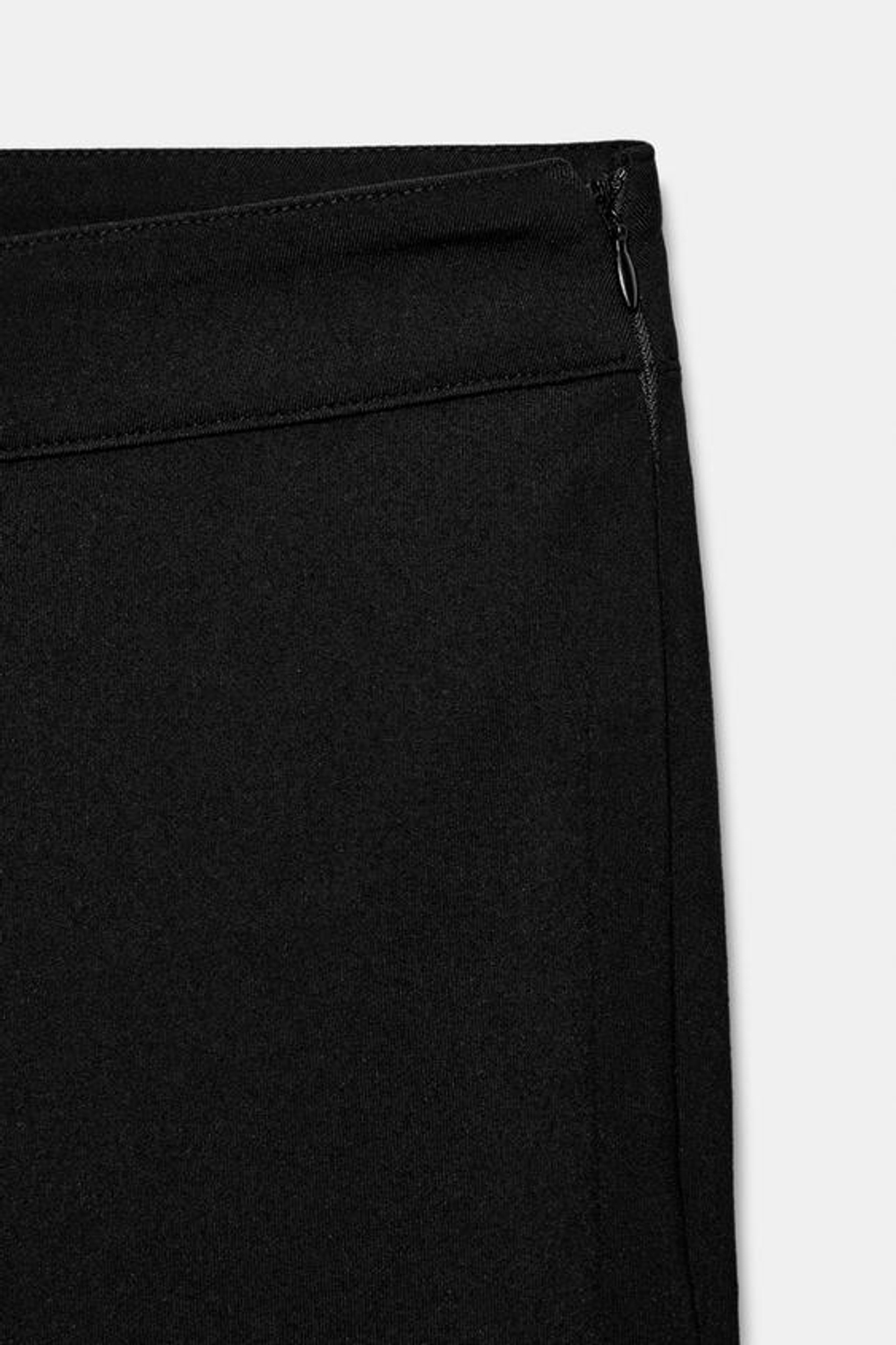 ZARA ЭЛАСТИЧНЫЕ БРЮКИ КАПРИ, ЧЕРНЫЙ