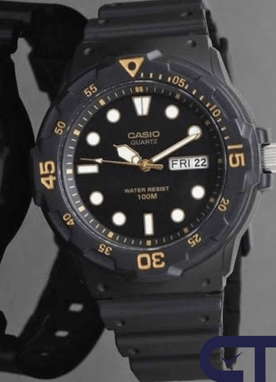 CASIO MRW-200H-1E — спортивные аналоговые часы с вращающимся безелем