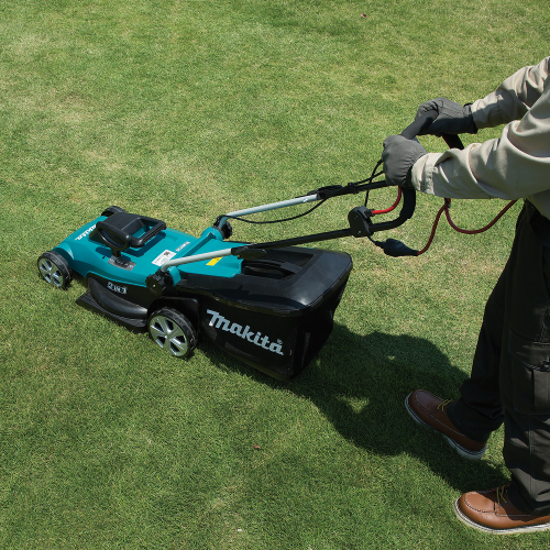 Электрическая газонокосилка Makita ELM3720