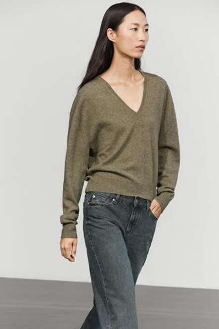 Massimo Dutti Свитер из смесовой шерсти с V-вырезом, пестро-зеленый
