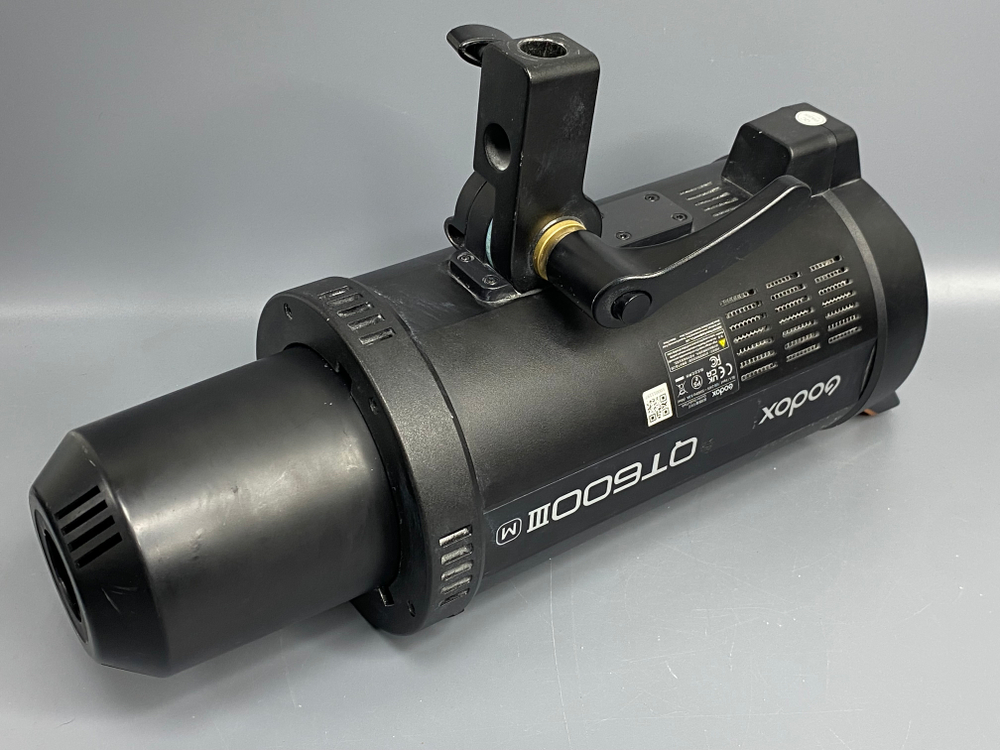Godox QT600IIIM 600 Дж
