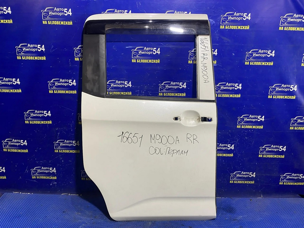 Дверь задняя правая TOYOTA TANK 2016-2020