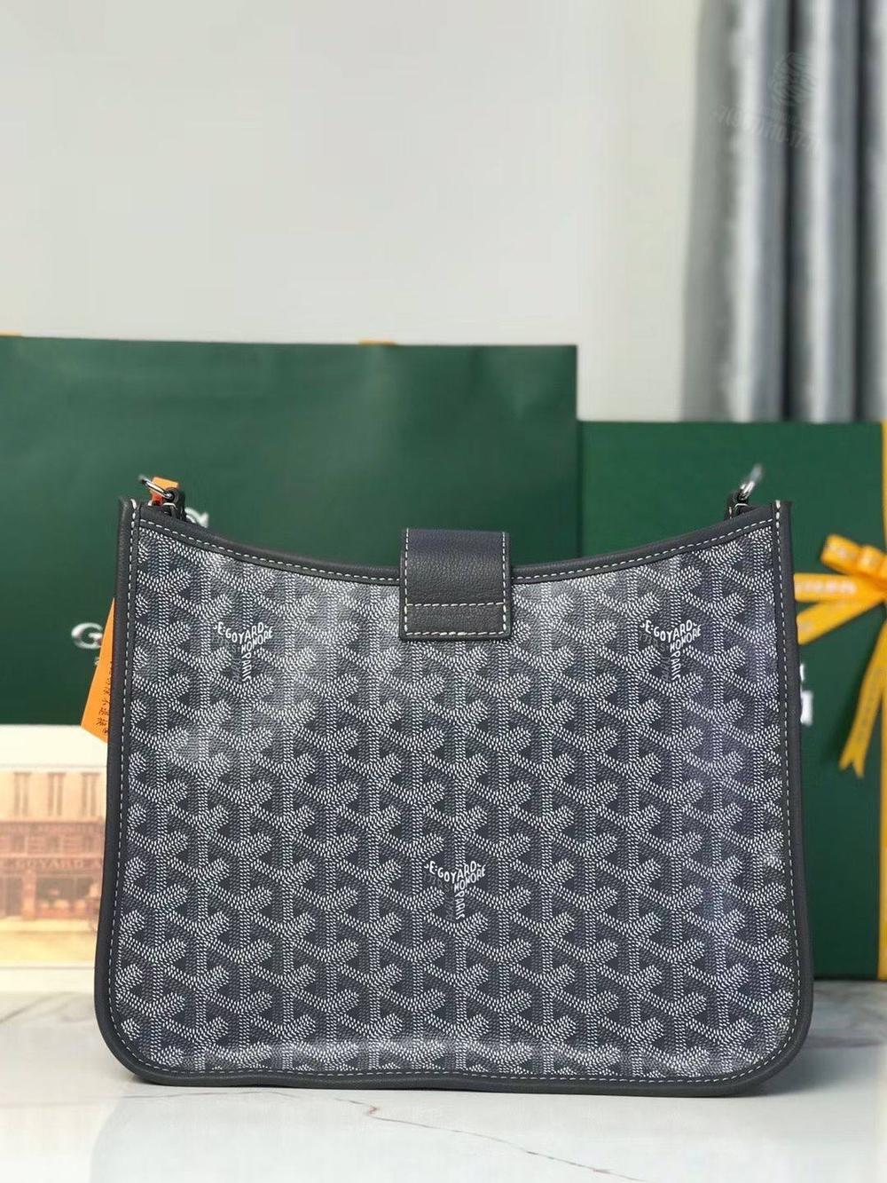 Сумка через плечо Goyard Musete