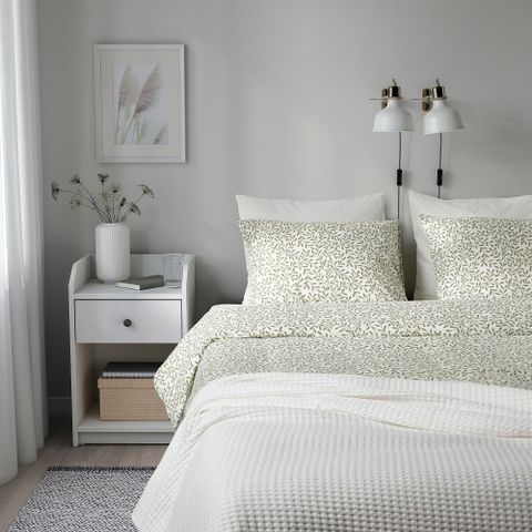 Комплект постельного белья IKEA SORGMANTEL (СОРГМАНТЕЛЬ), Двуспальный, Бело-зеленый, 240x220, 50x80 см