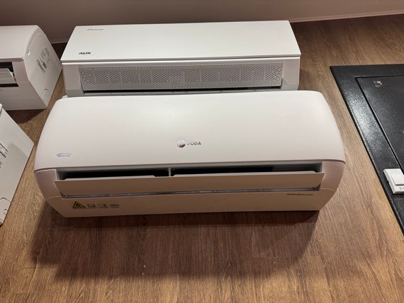 Сплит-система Roda RS-GRL09RV/RU-GRL09RV Revolution DC Inverter — (1)