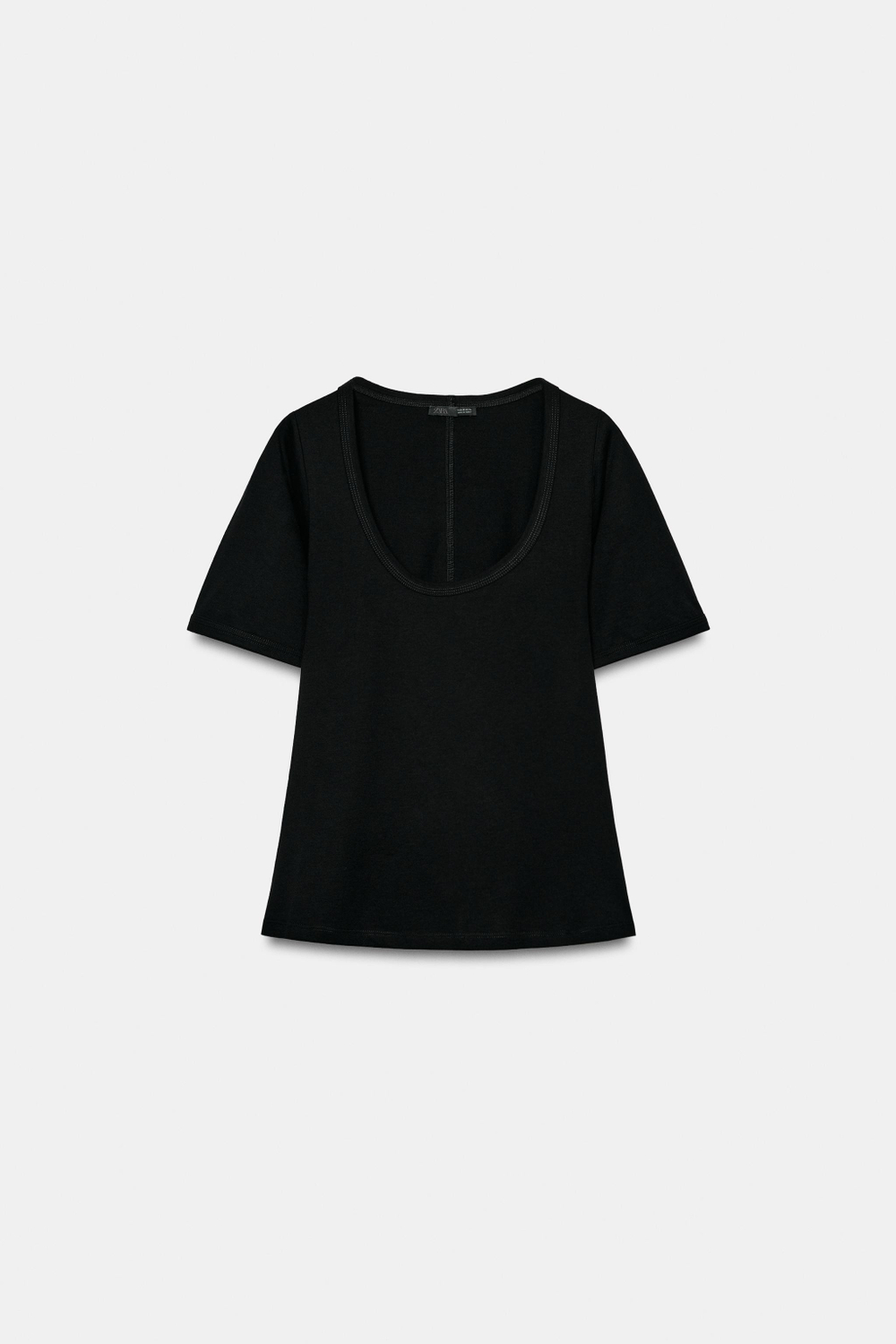 ФУТБОЛКА С КРУГЛЫМ ВЫРЕЗОМ — ZARA