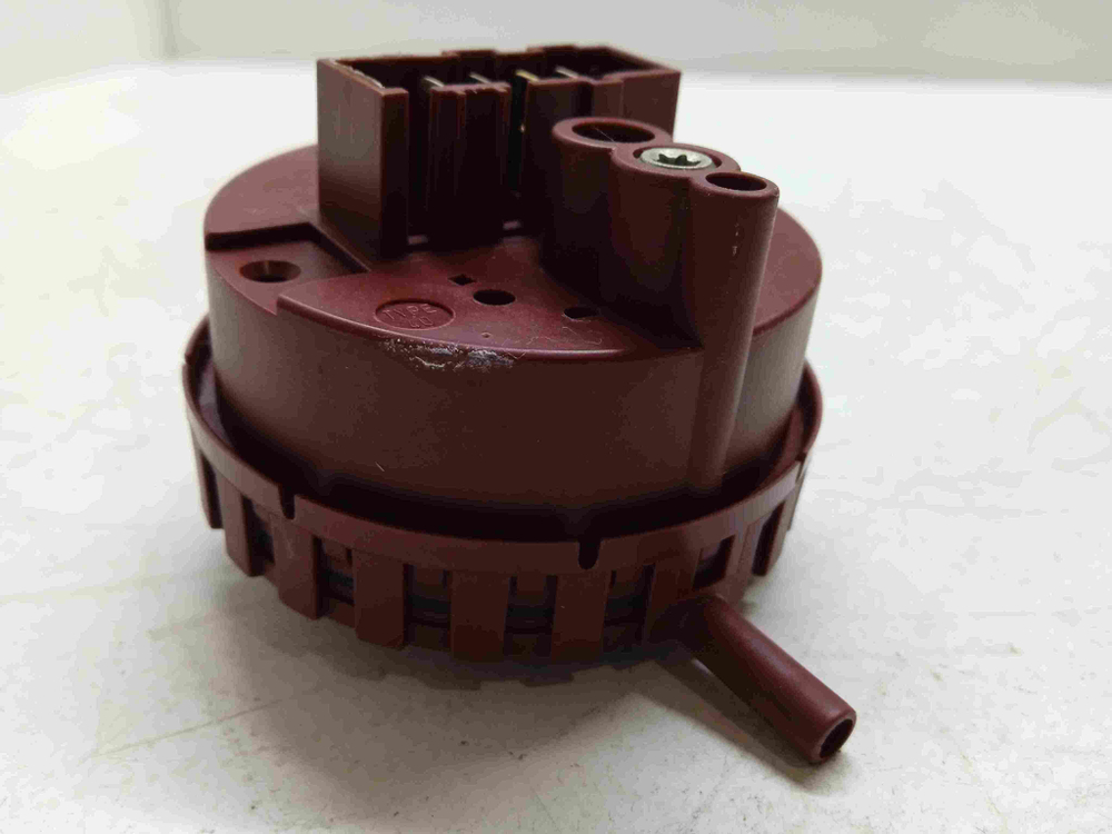 S1WTF3801A кт287 Датчик уровня воды стиральной машины Siemens S1WTF3801A б/у