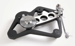 REGA PLANAR 10 (APHETA-3) BLACK ПРОИГРЫВАТЕЛЬ ВИНИЛОВЫХ ПЛАСТИНОК