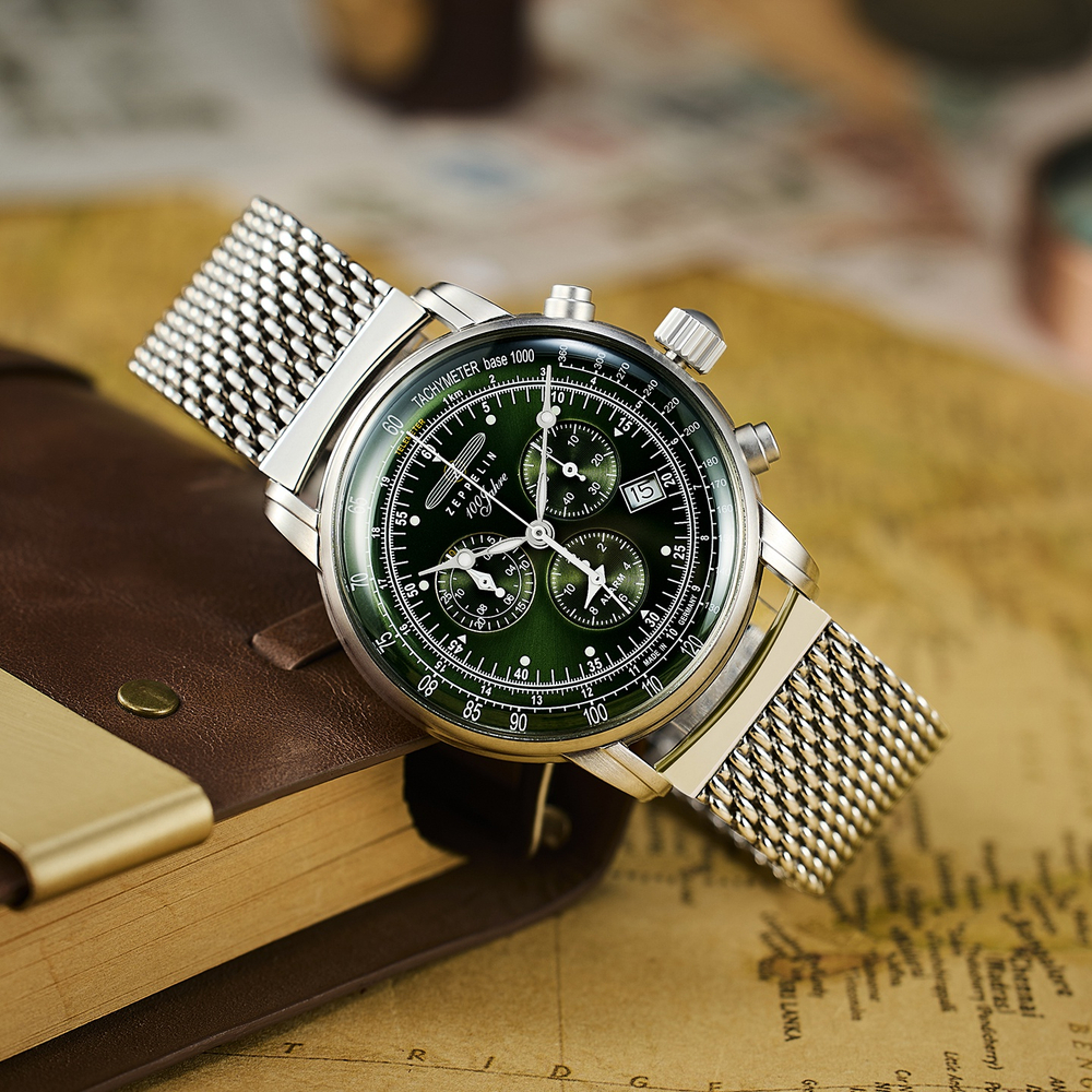 ZEPPELIN Hundred Years Collection Quartz Movement 50 meter Water Resistance Unisex Watch 42mm Green Dial