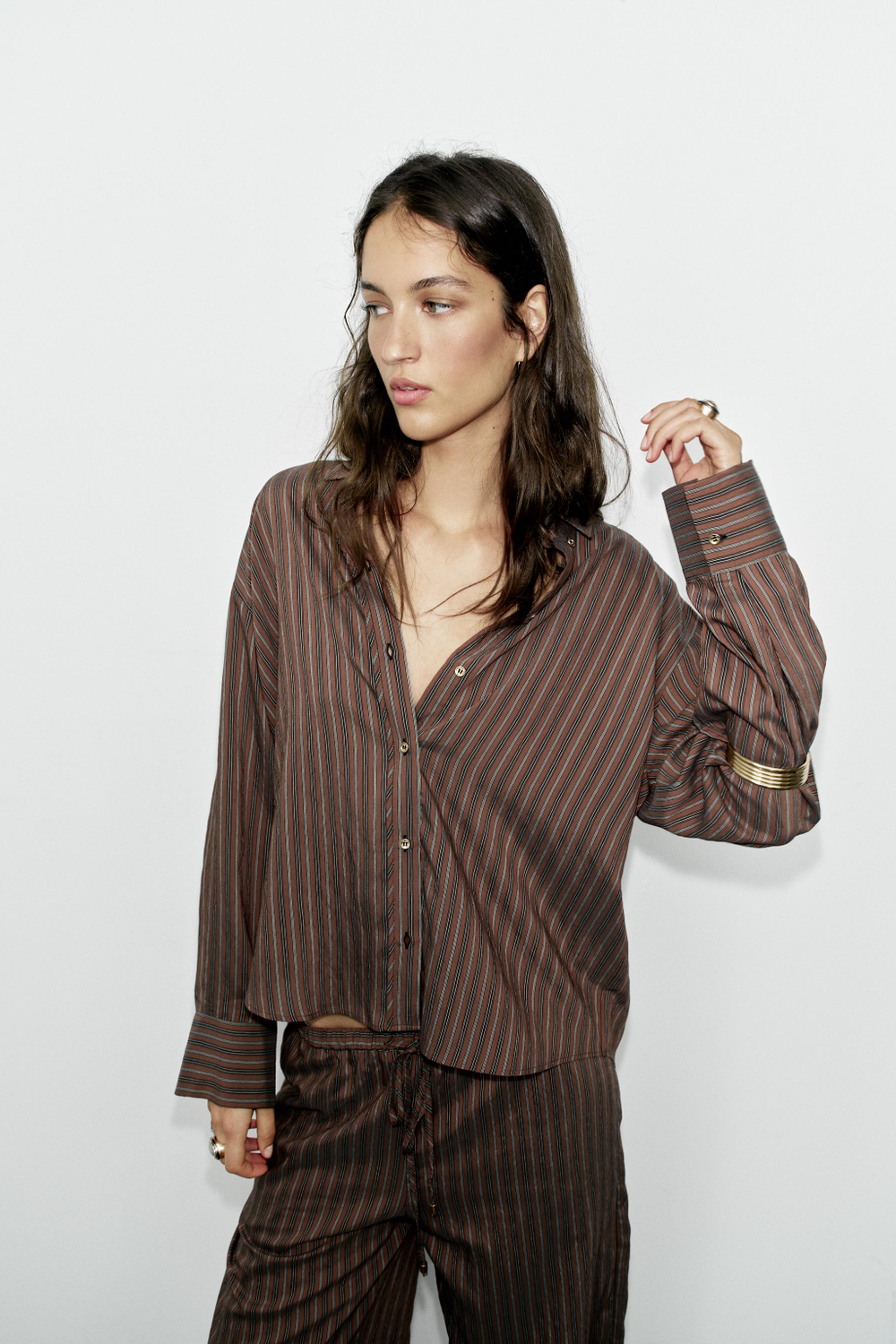 ШИРОКИЕ БРЮКИ В ПОЛОСКУ — ZARA