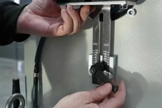 Магнитная клемма заземления HDWELD MWGC1-600