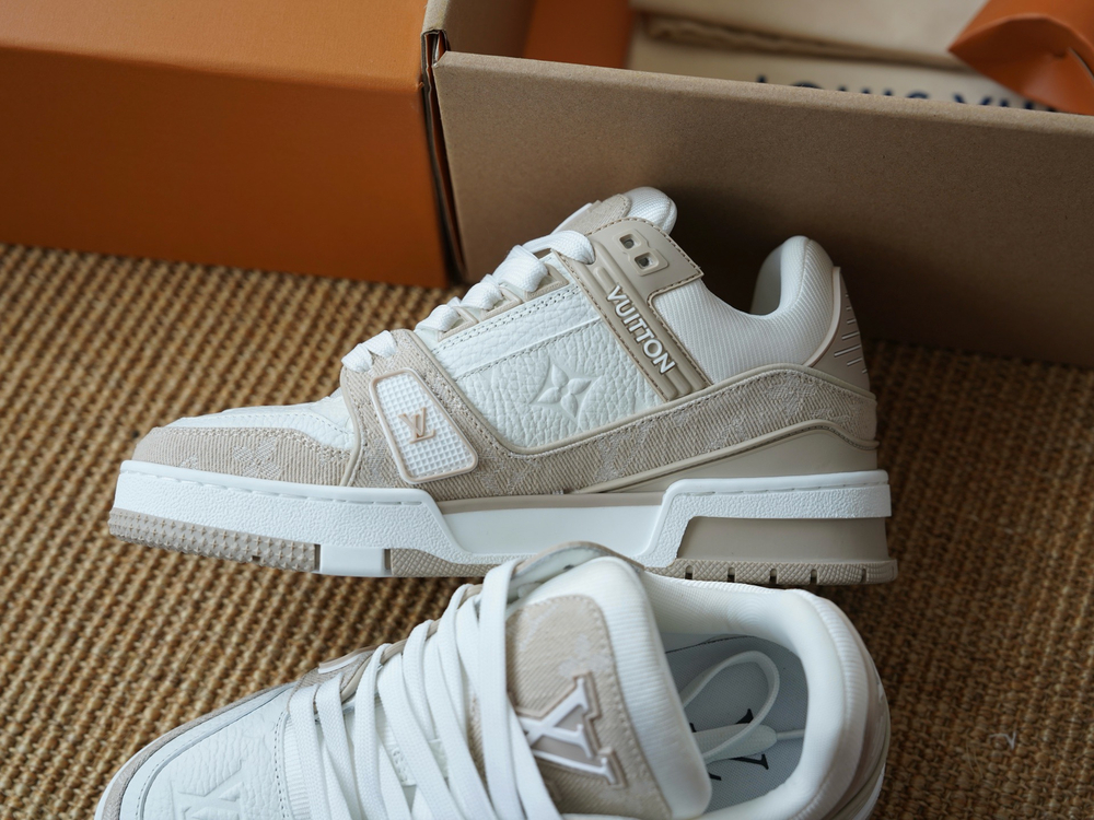 Кроссовки LV Trainer