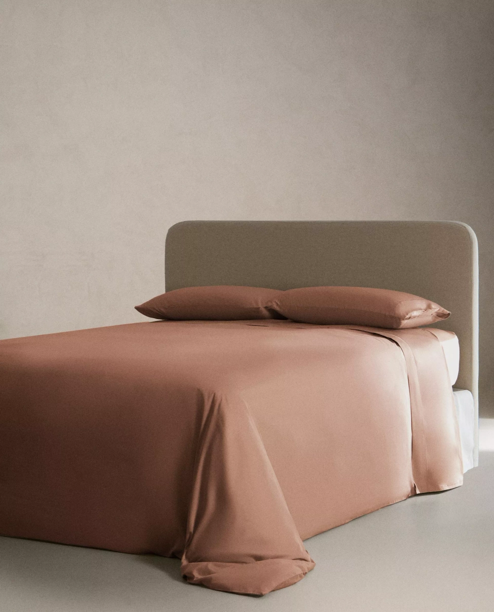 ZARA HOME (300 НИТЕЙ) ПОДОДЕЯЛЬНИК ИЗ САТИНА, РОЗОВЫЙ