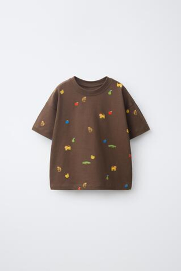 ZARA ФУТБОЛКА С ПРИНТОМ, ШОКОЛАДНЫЙ