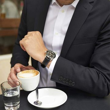 Наручные часы Casio EFV-140L-1A