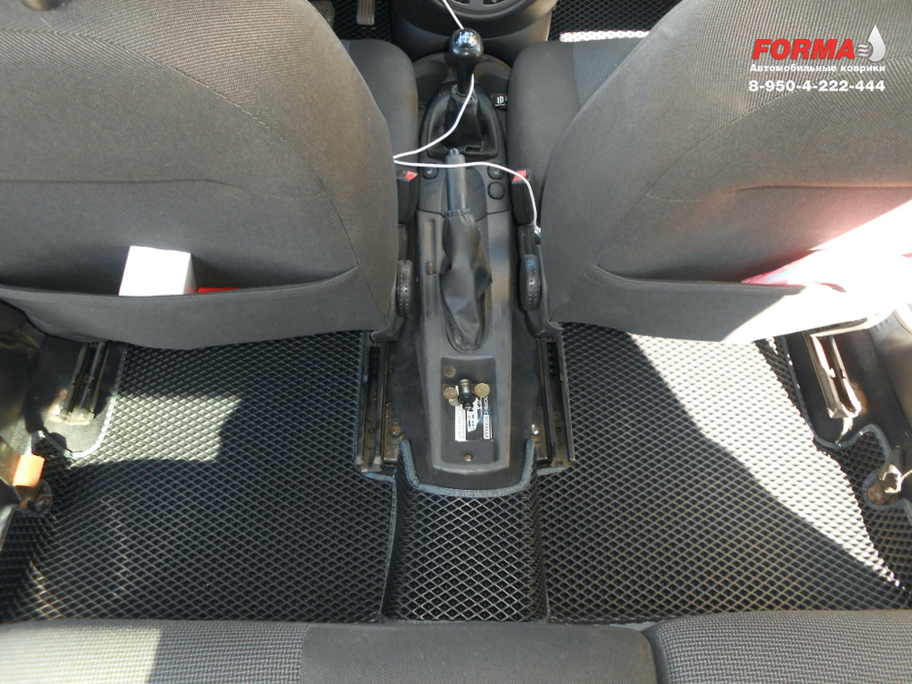 Ford Focus 1 поколение (07.1998 - 03.2005) хэтчбек, левый руль