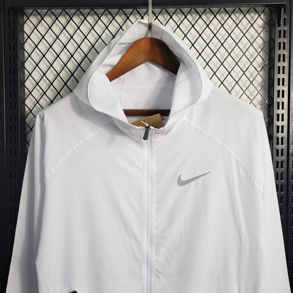 Ветровка Nike