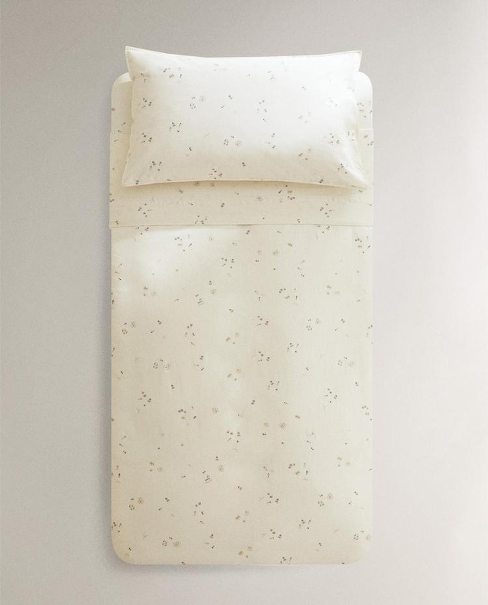 ZARA HOME ДЕТСКИЙ ПОДОДЕЯЛЬНИК С ПРИНТОМ, ЖЕЛТОВАТО-БЕЛЫЙ