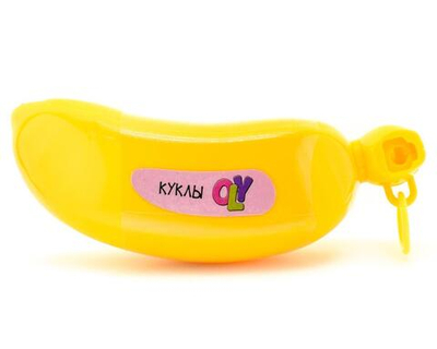 Куколка OLY в шапочке -ушанке в банане. Девочка 8см, арт.3370-B (Bondibon)