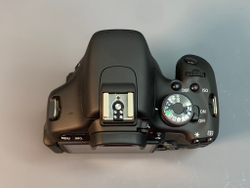 Canon EOS 600D 400 кадров