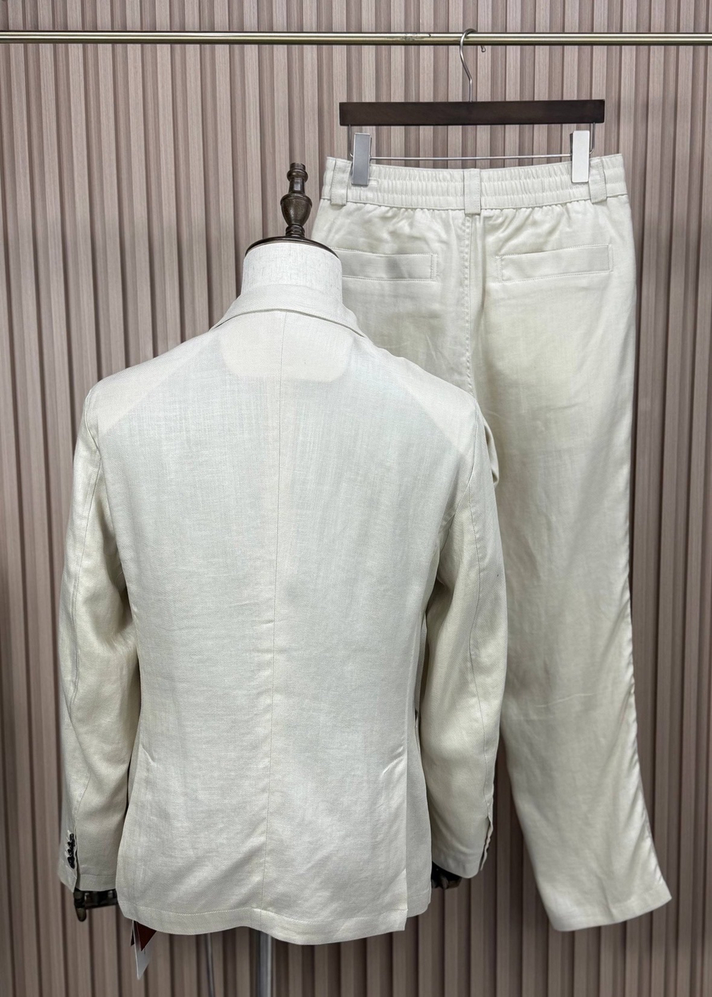 Льняной костюм Loro Piana