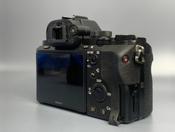 Sony A7 II 128.000 кадров