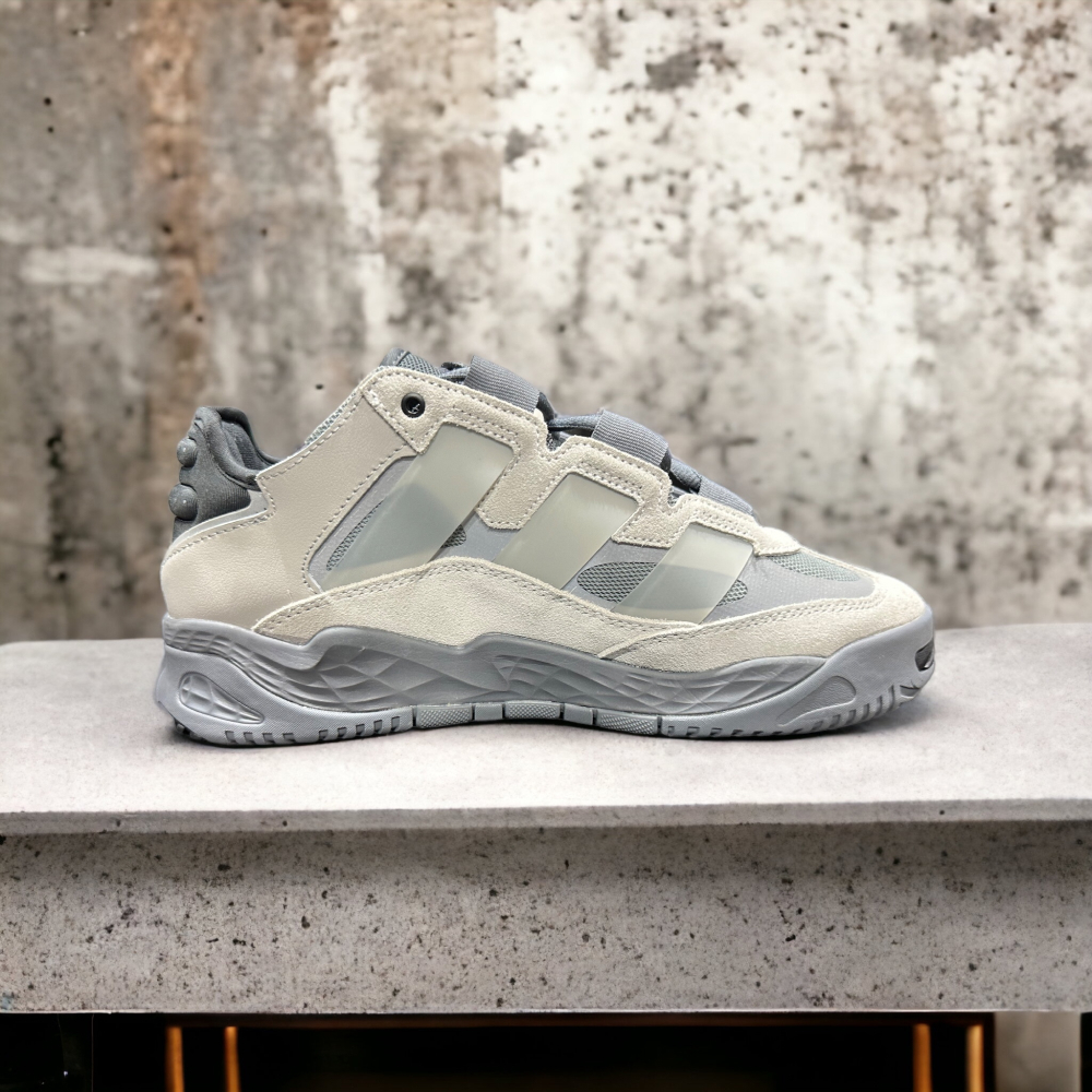 Adidas Niteball • Gray