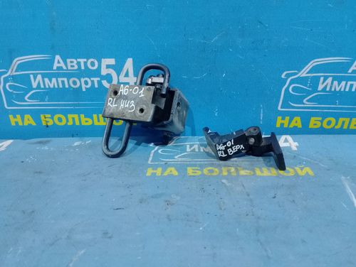 Петля двери задней левой AUDI A6 1999