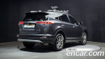 Toyota RAV4 2.5 2WD — 2018